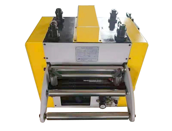 厚板伺服送料機(jī)